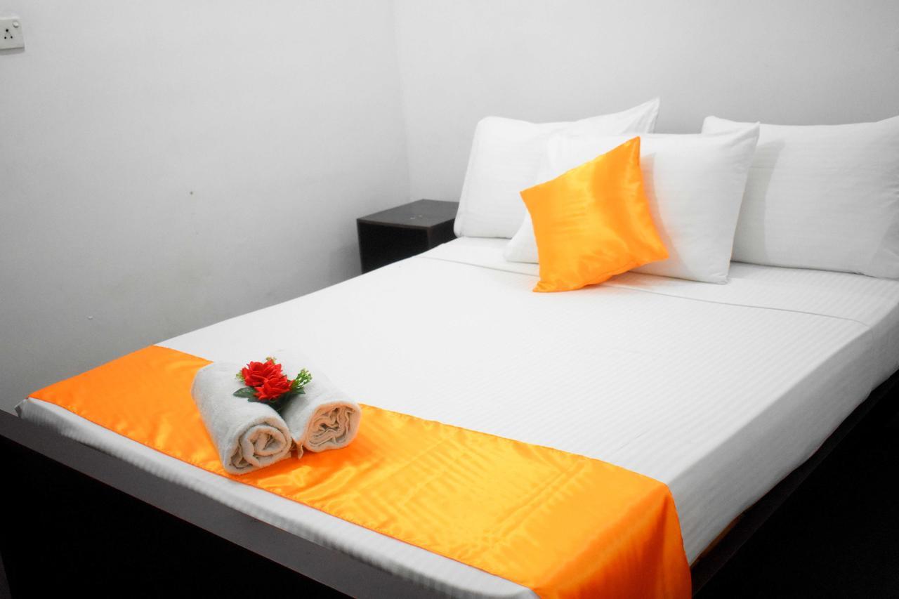 Molino Tourist Rest Anuradhapura Hotel Exterior foto