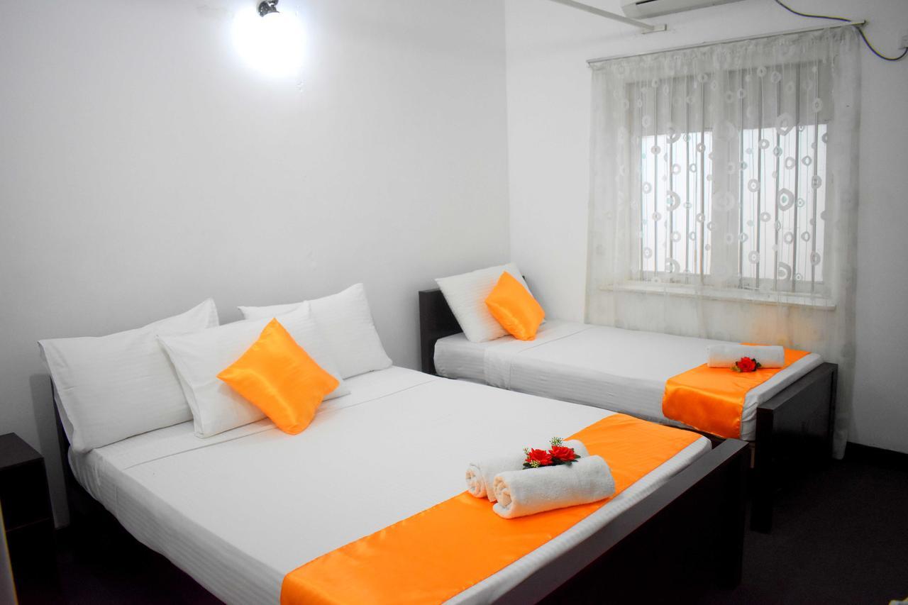 Molino Tourist Rest Anuradhapura Hotel Exterior foto