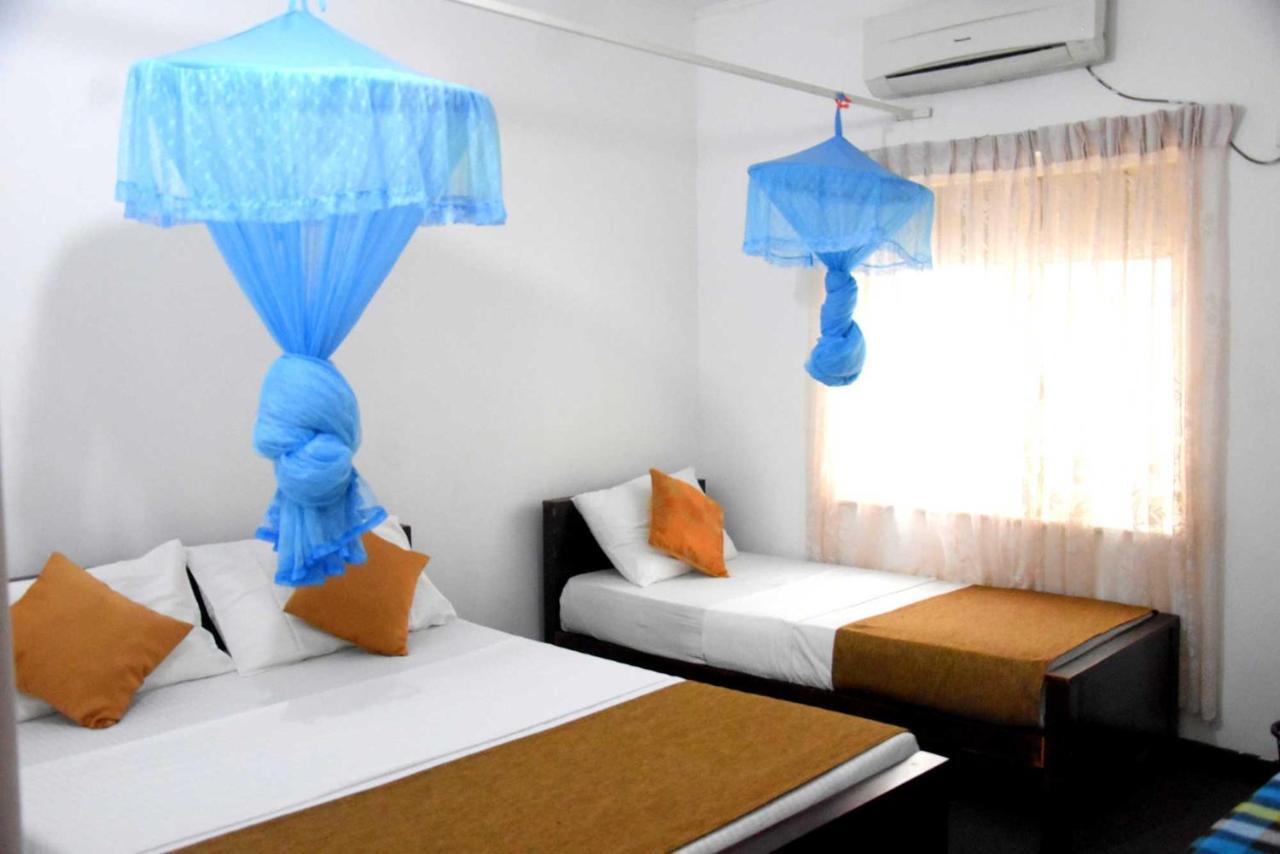 Molino Tourist Rest Anuradhapura Hotel Exterior foto